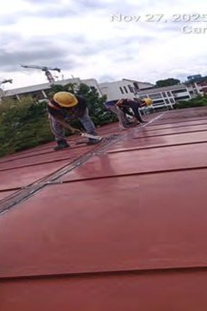 roofing red 300x450